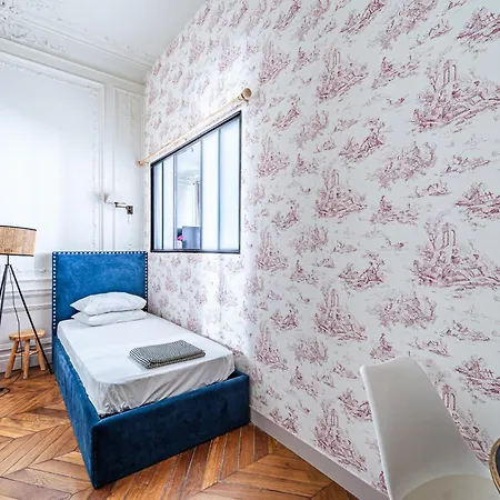 3bdr & 2 Bathrooms Next To Champs Elysees, Opera 公寓