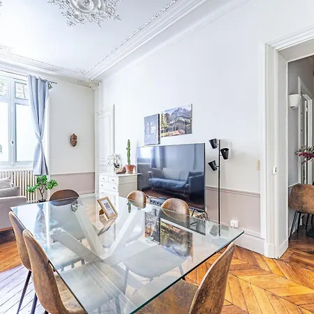 公寓 3bdr & 2 Bathrooms Next To Champs Elysees, Opera *
