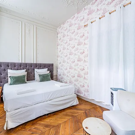 3bdr & 2 Bathrooms Next To Champs Elysees, Opera 公寓 巴黎